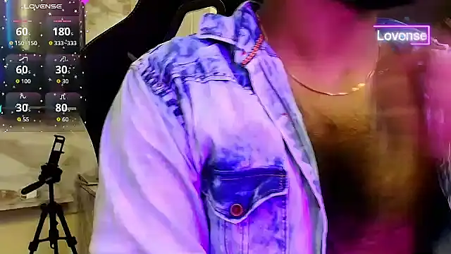 Czat XXX na żywo – SilverShade3