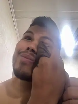 Caballero_____'s Live XXX Chat