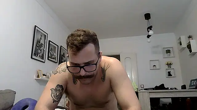 yanick931 Live XXX-chat