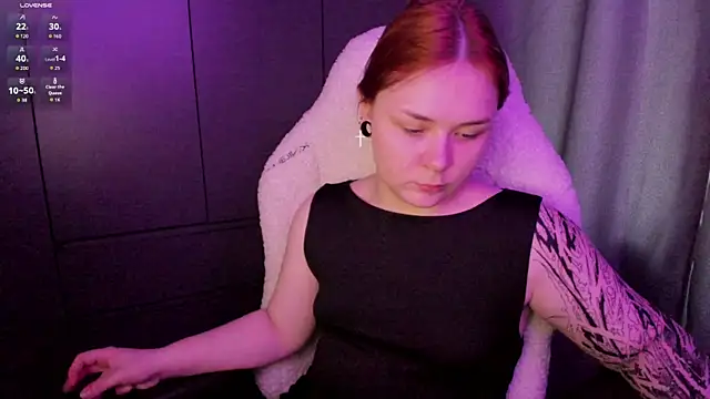 sophia_lix Adlı Modelin Canlı XXX Sohbeti