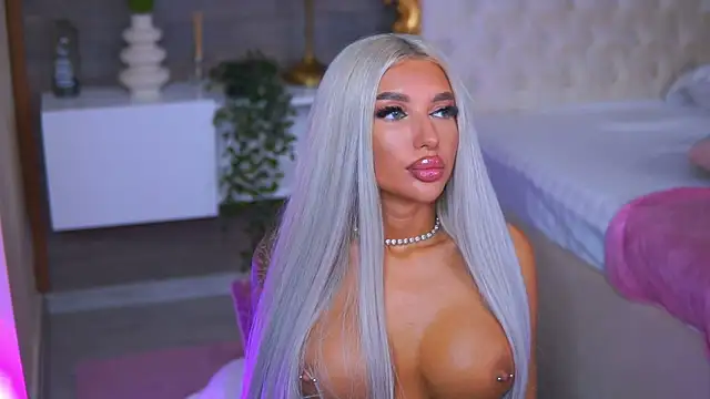 Juicy_Jessye 现场XXX聊天