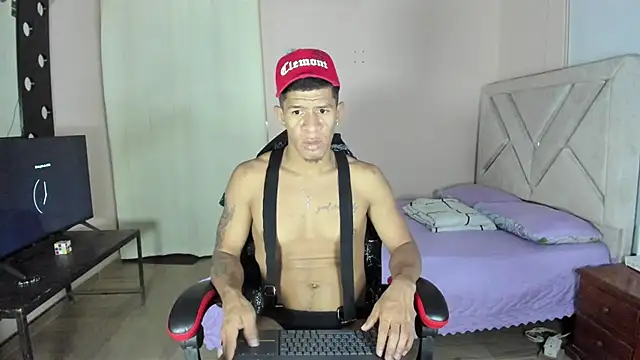 Toptony22 Show Webcam