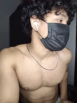 Chat XXX Live roxiii_