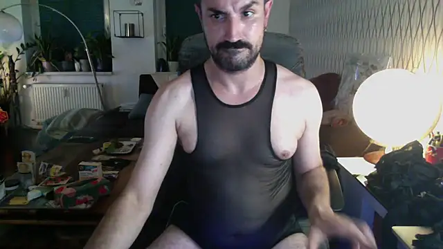 Chat XXX ao vivo de tomz0819