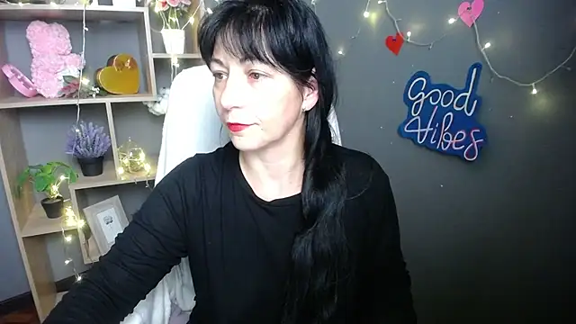LiluGrants Chat XXX in diretta