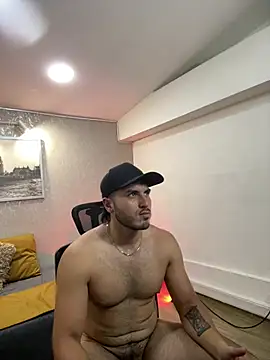 noahstevenss live XXX chat