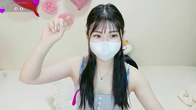 Mila_Velvet_LIVEのライブXXXチャット