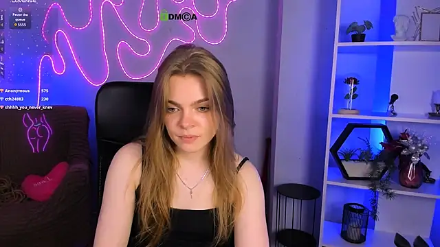 veronica_bubble's Live XXX Chat
