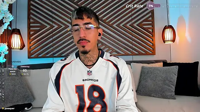 Donovan_Desmond's Live XXX Chat