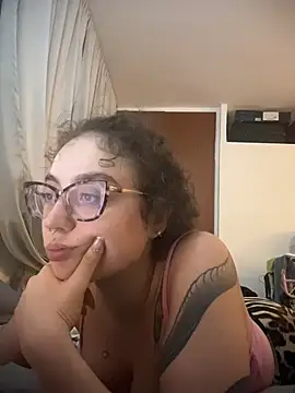 ladyturtle's Live XXX Chat