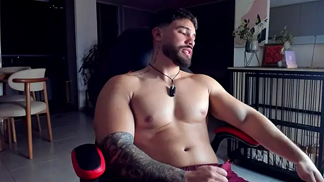 Valenthino_Salvatore's Live XXX Chat