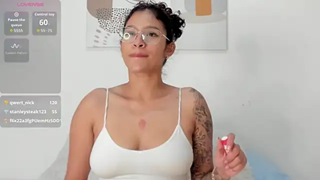SeleneClark's Live XXX Chat