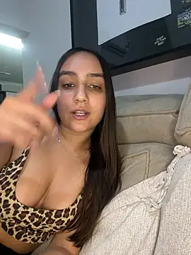 hannahchavess – Naživo XXX chat