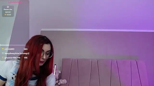 DeniseSun Adlı Modelin Canlı XXX Sohbeti