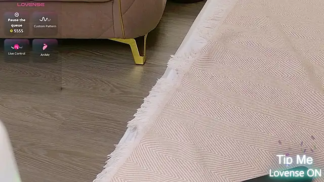 JaneRayan Adlı Modelin Canlı XXX Sohbeti