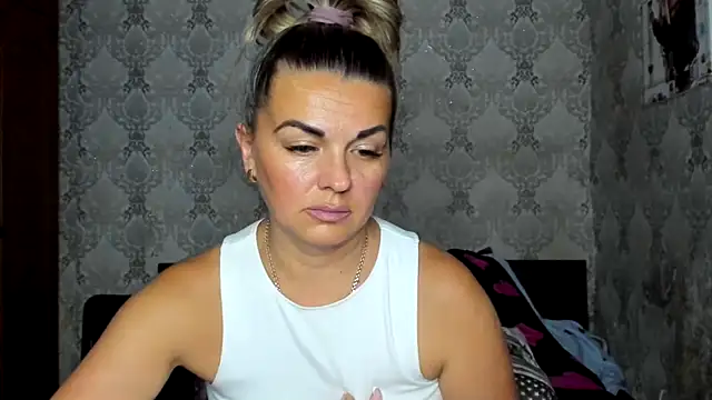 NicoletMoore's Live XXX Chat