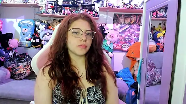 צ'אט XXX בשידור חי של soficammy