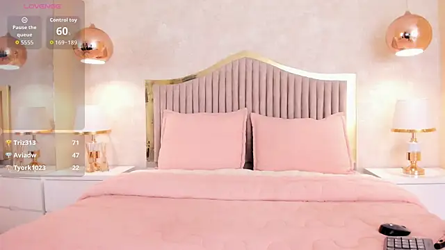 Pinkceeleste's Live XXX Chat