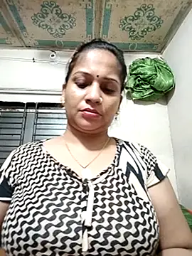 צ'אט XXX בשידור חי של Payel_50