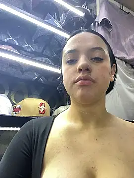 CelesteJones1: онлайн-секс-чат