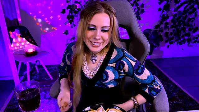 Kumiho_7777 Adlı Modelin Canlı XXX Sohbeti