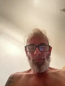 XXX chat uživo modela crisfootlicker