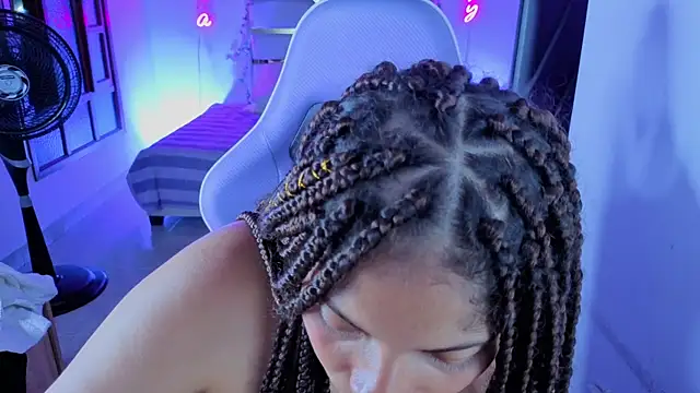 DannaBerry live XXX chat