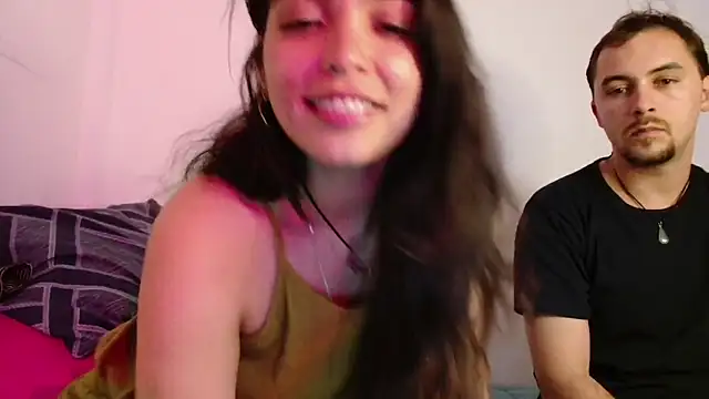 ooluchyferoo élő XXX-chatje