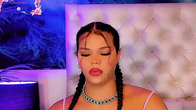 Chatroom XXX en direct de Keira_Fox31
