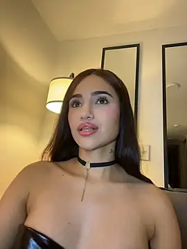 Chat +18 de AllieEvans ao vivo