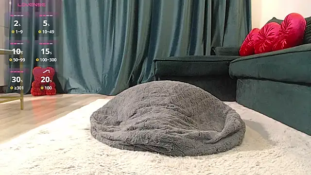 natasha-bigas live XXX chat