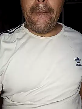 _naughtyboyX_ XXX чат на живо