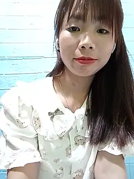 AmyLinee01 live XXX chat