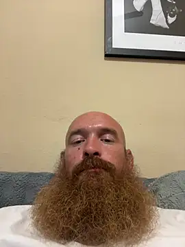 Czat XXX na żywo – 32XRedBeard