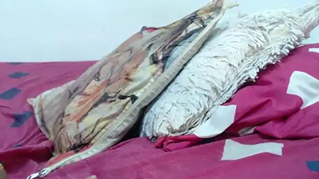 sofiasims Adlı Modelin Canlı XXX Sohbeti