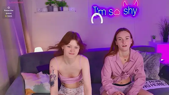 Lily_Mio: онлайн-секс-чат