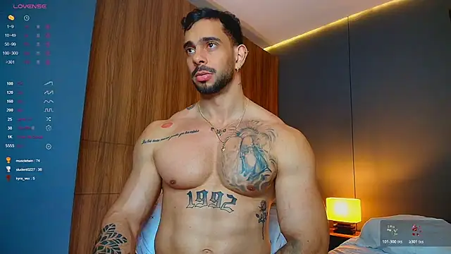 massimo_visconti Pertunjukan Webcam