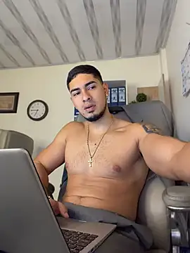 Dimitri_Colleman Chat XXX in diretta