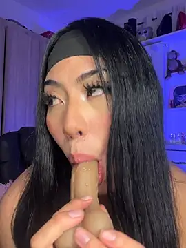 Jade-Naughty 在線直播表演