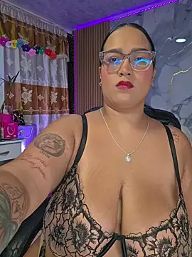 Teffy__xxx Chat XXX in diretta