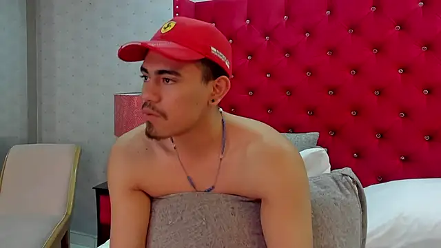 Онлайн чат XXX JadenJake