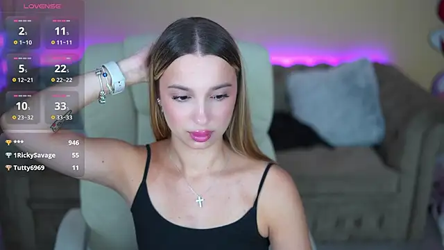 MelisaRoss élő XXX-chatje