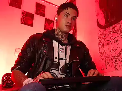 Chat XXX ao vivo de AlecBanne_