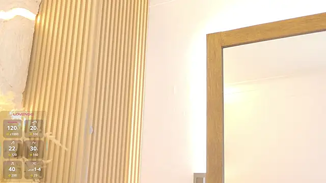 dojacandice Adlı Modelin Canlı XXX Sohbeti