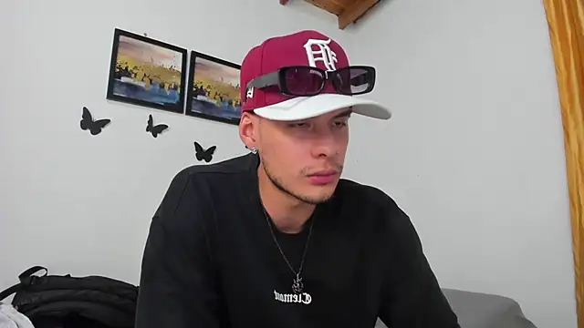 Vlad__night Live XXX Chat