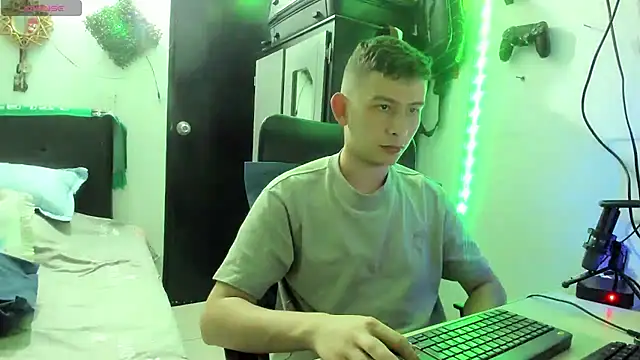 Christ_Miller3 Live XXX Chat
