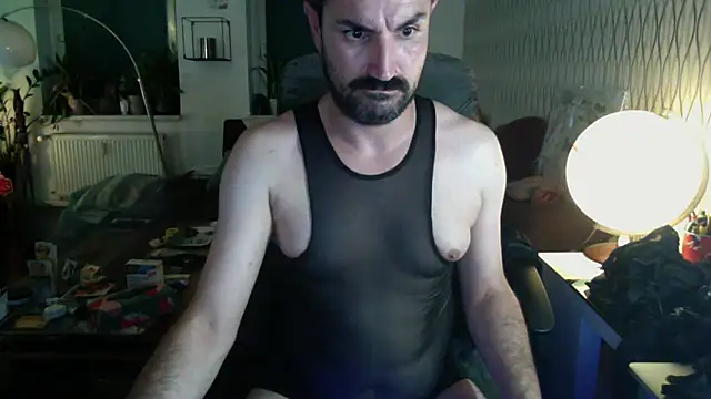 XXX chat uživo modela tomz0819