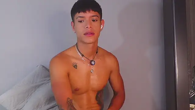ErosKhaos Live XXX Chat