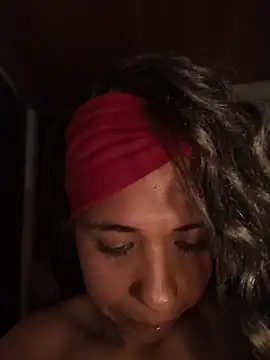 Ivon_C Chat XXX in diretta