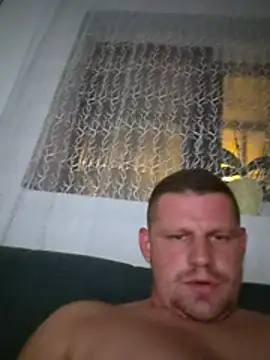 zagi3m23 Show in webcam